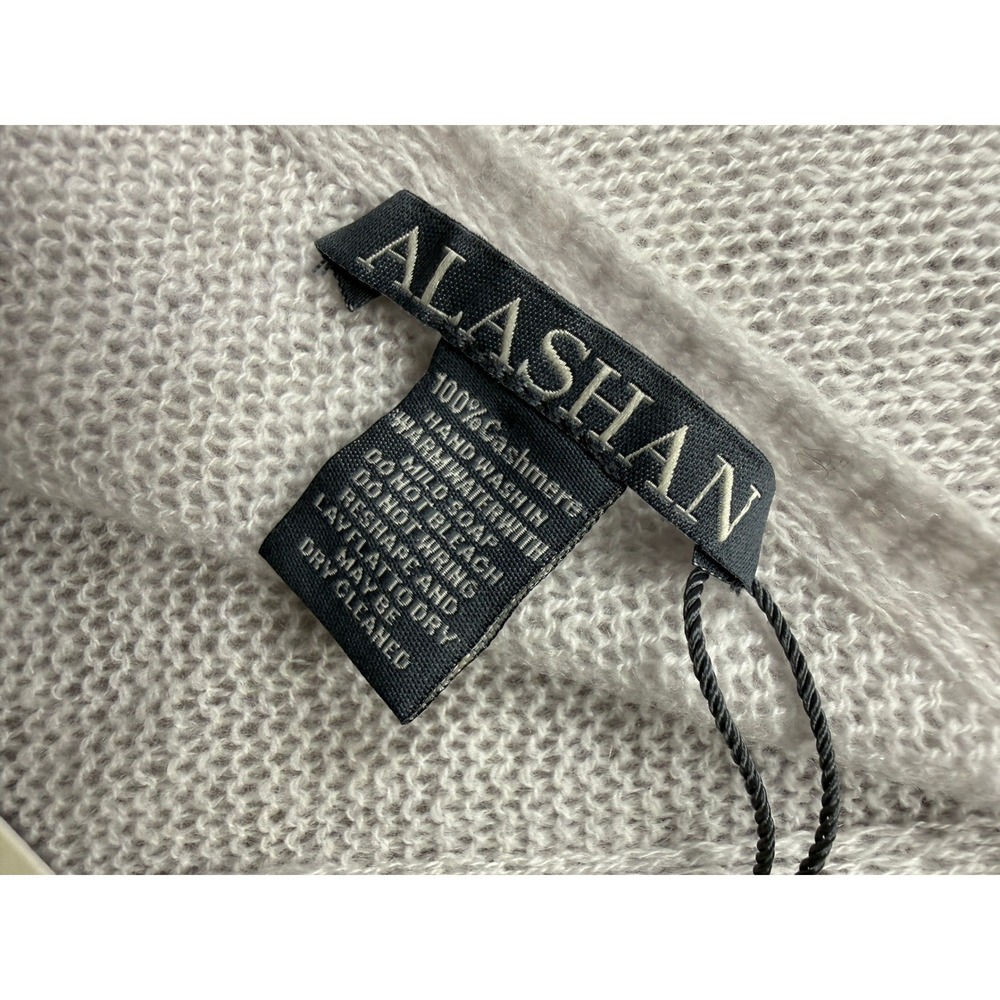 NWT Alashan Cashmere Scarf 100% Cashmere Light Gray Heather Knit Wrap Classic - Picture 3 of 14